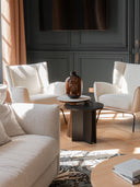 Table ronde chic en chêne massif pour salon