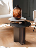 Table d'appoint compacte pour salon élégant