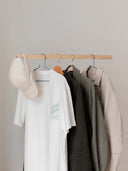 portant minimaliste vetement bois fabriqué en France gllu