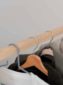 idee rangement malin vêtement portant tringle